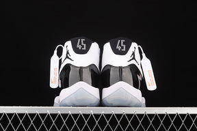 Air Jordan 11 ” Concord ”
