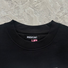 Camisa Broken Planet “Different Day”