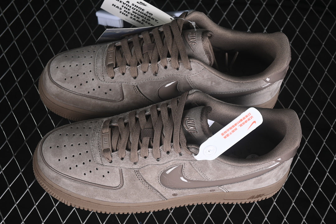Air force 1 “Suede Glossy Mink Brown”