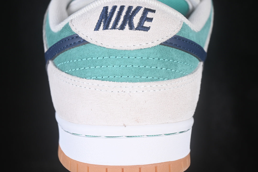 Dunk “Mineral Slate”