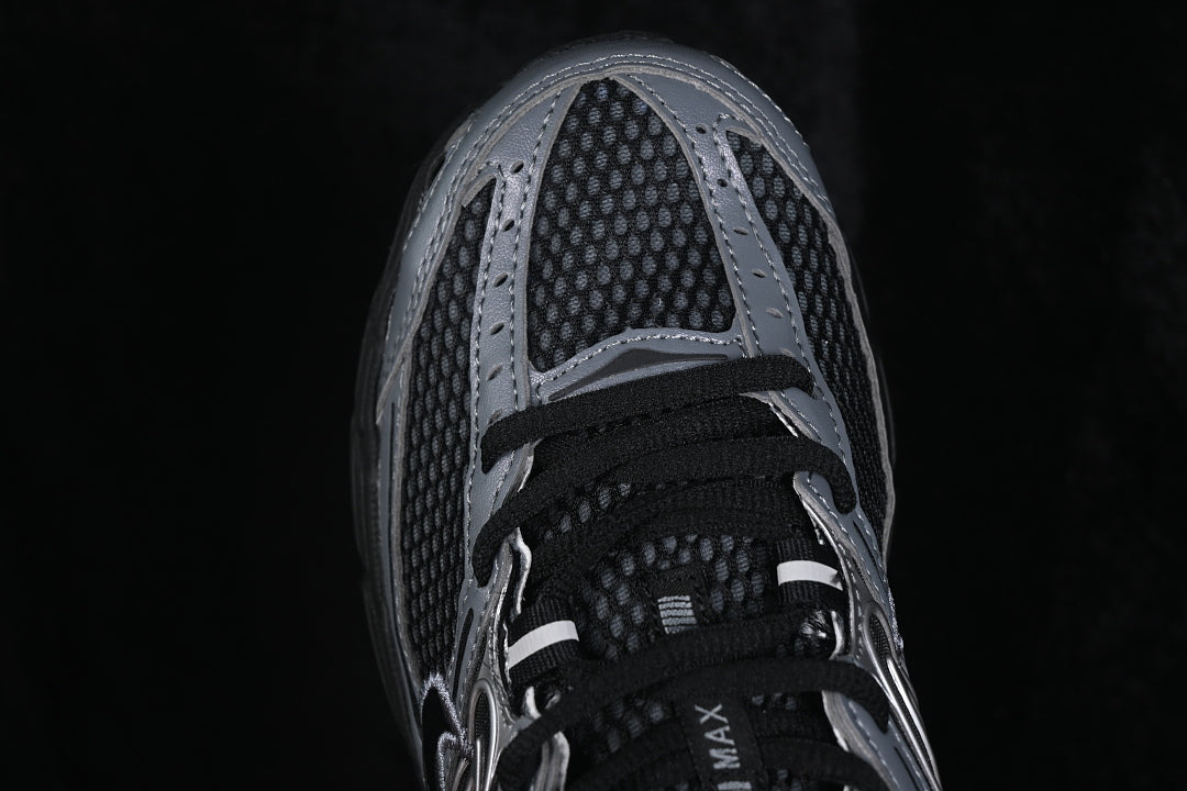 Nike P-6000 “Black Cool Grey”