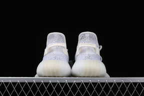 Yeezy 350 V2 “Static Reflective” (Branco)