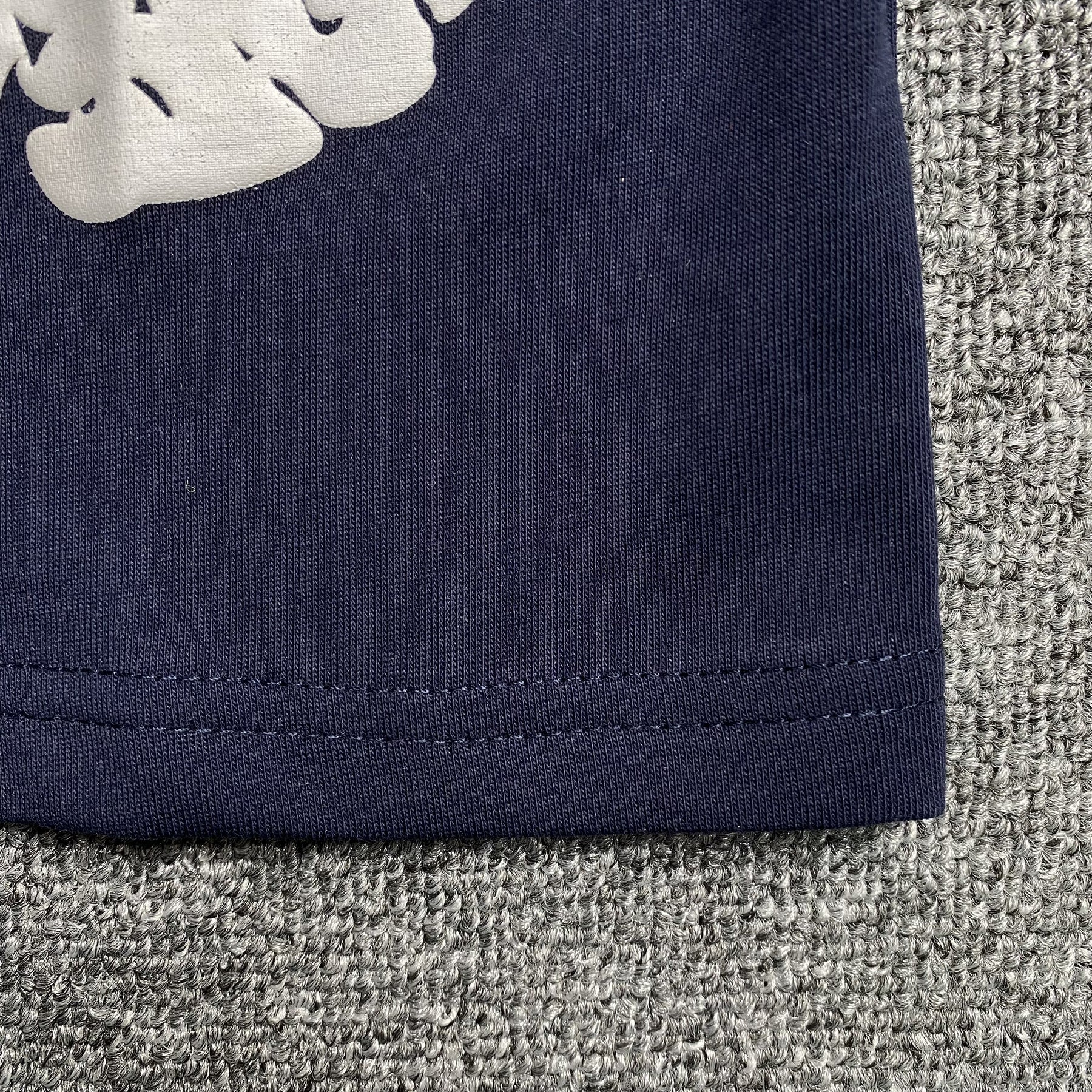 Camisa Denim Tears (Azul escuro com Branco)