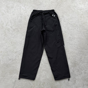 Conjunto Mertra “Stealth Nylon Trackie”