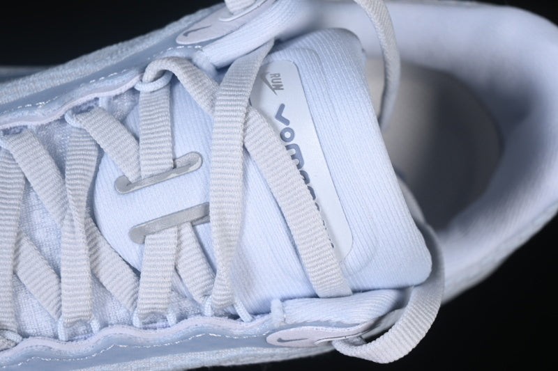 Air Zoom Vomero Plus “Blue Grey”