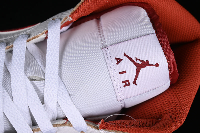 Air Jordan 1 High “White Dune Red”