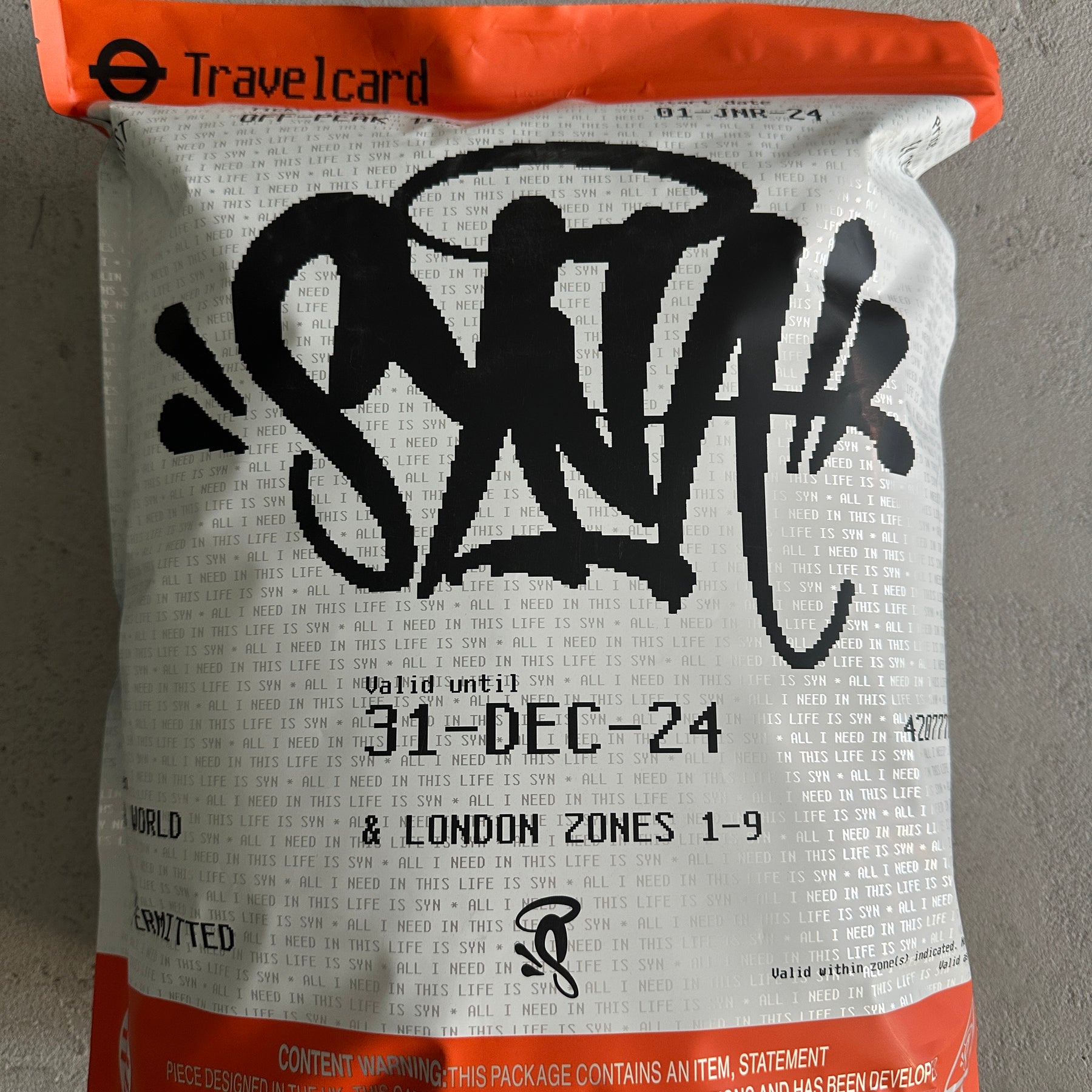 Conjunto Syna World “Safety Grey“