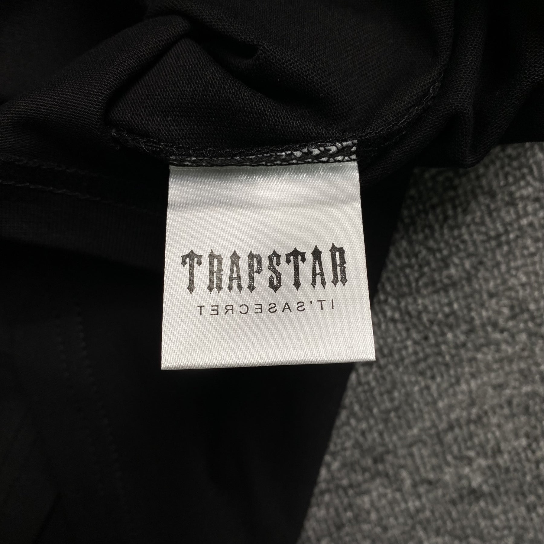 Camisa Trapstar ”Dead Beach”