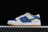 Dunk “Phantom and Hyper Royal”