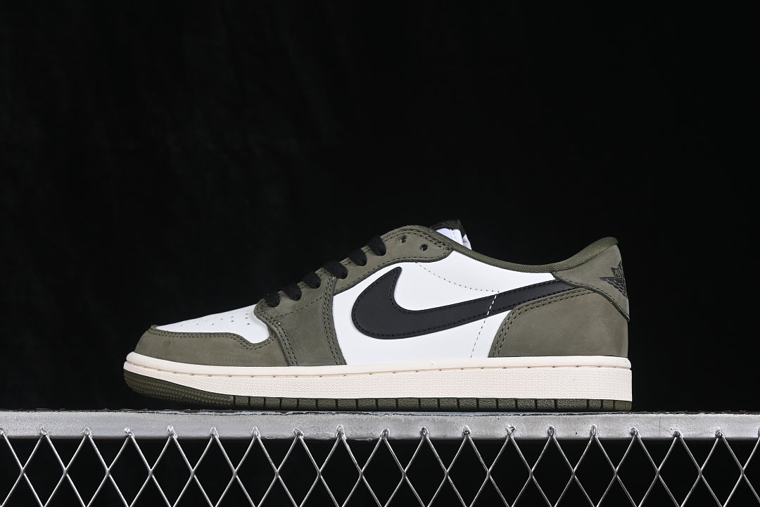Air Jordan 1 Low "Medium Olive”