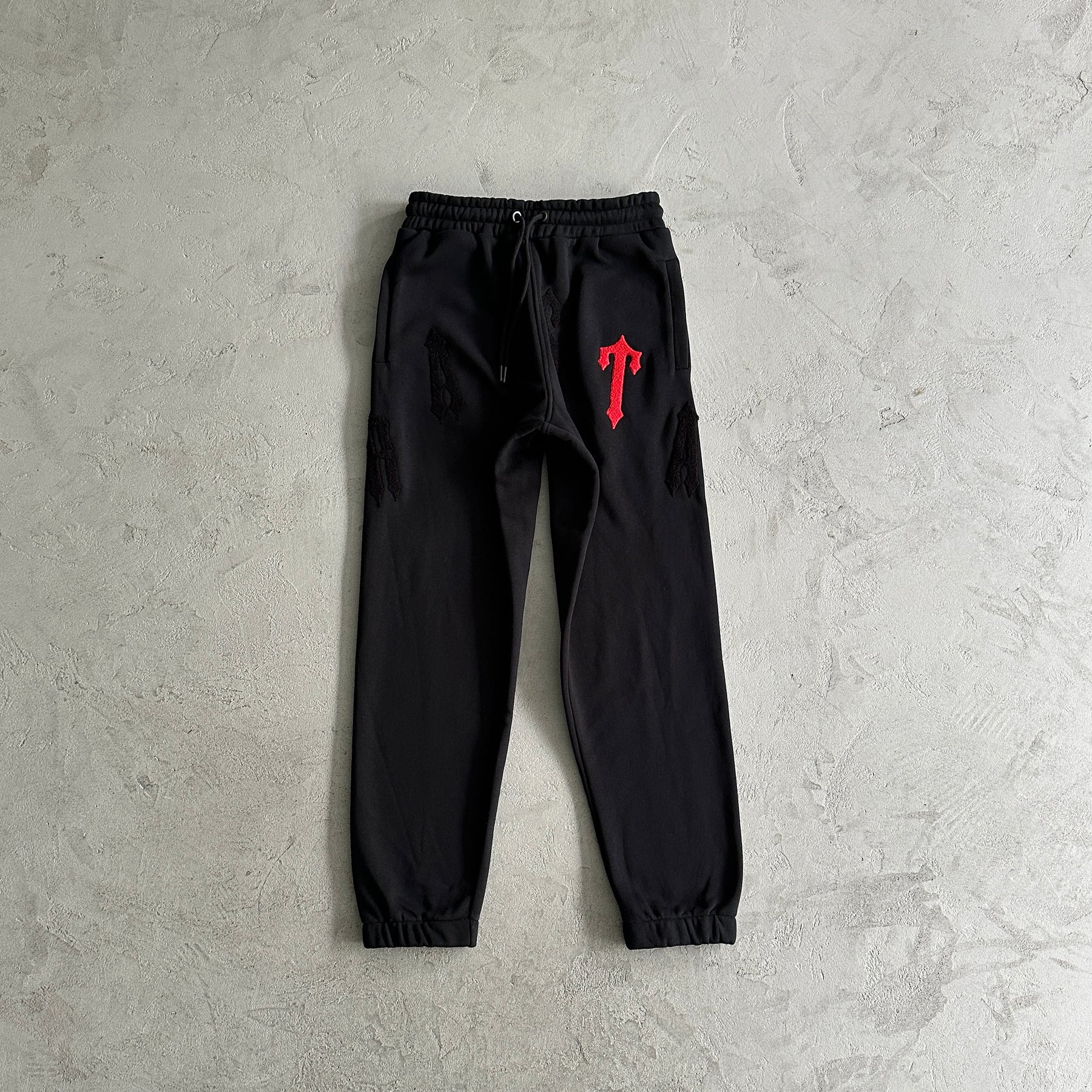 Conjunto Trapstar “Irogate Arch Chenille”