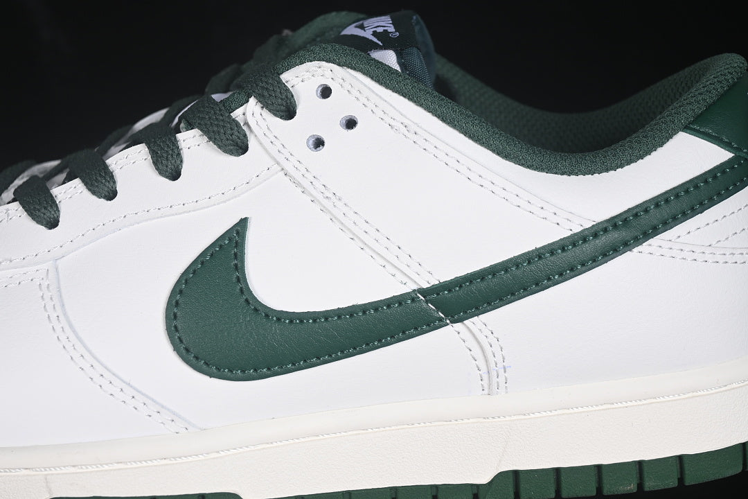 Dunk “Sail Fir”