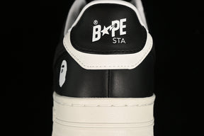 BAPE STA “Black White”
