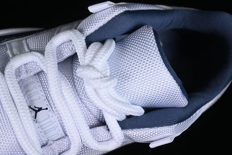 Air Jordan 11 Low ”Diffused Blue”
