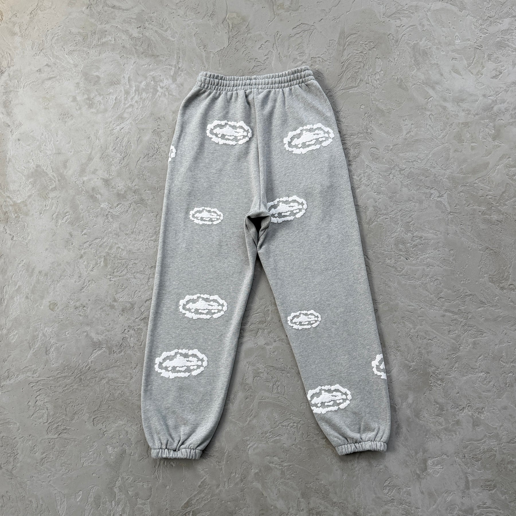 Conjunto Corteiz x Denim Tears ( Cinza )