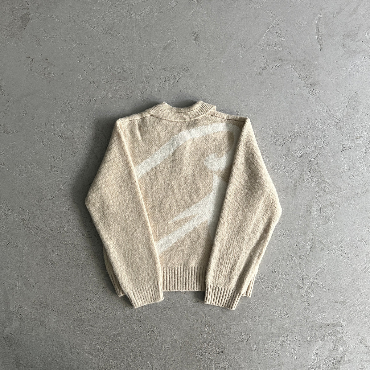 Sueter Corteiz “Morehairfuzzy Collar”