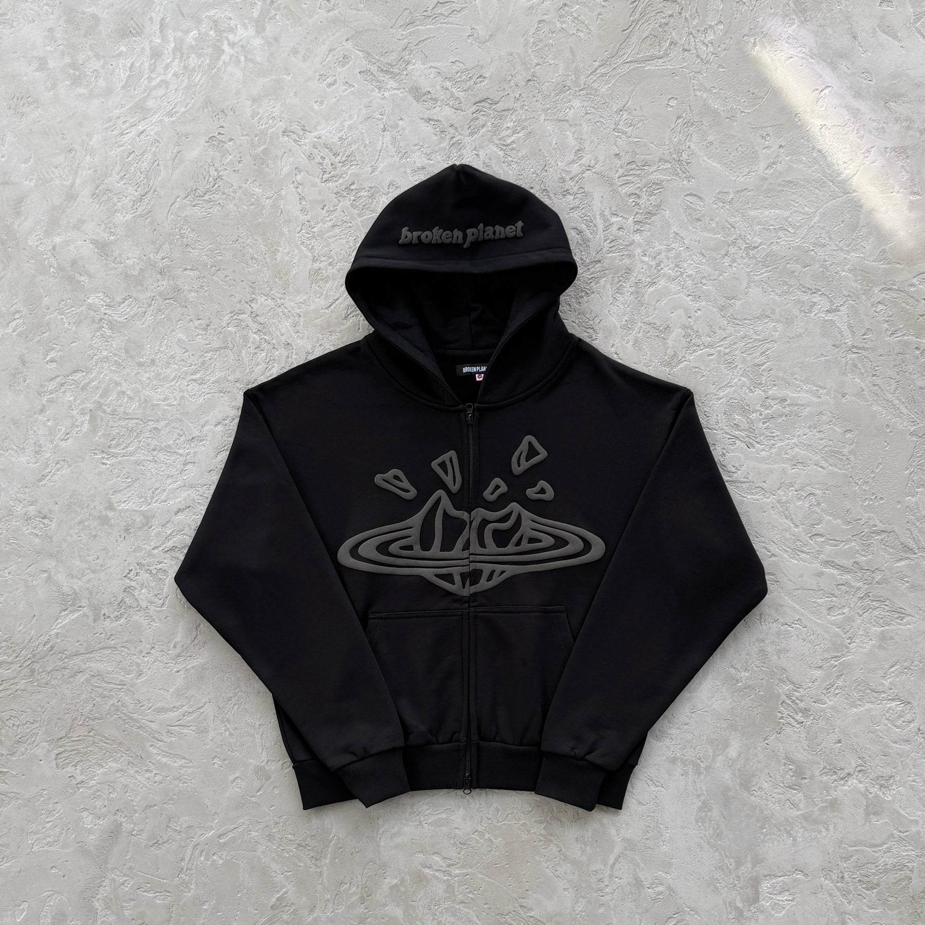 Moletom Broken Planet “BPM Black Hoodie”