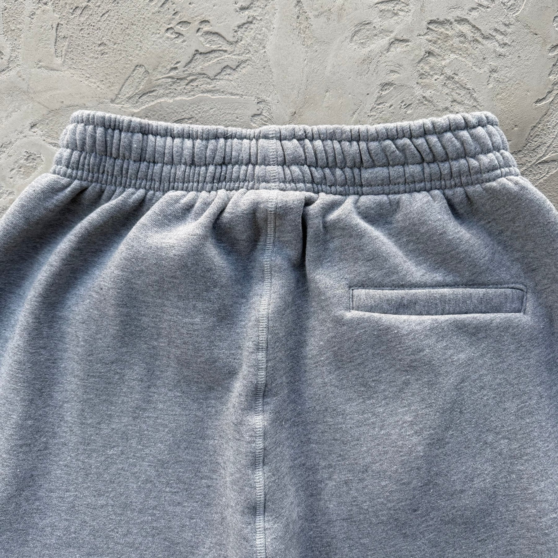 Conjunto Corteiz “Lundun Stitch” ( Cinza )