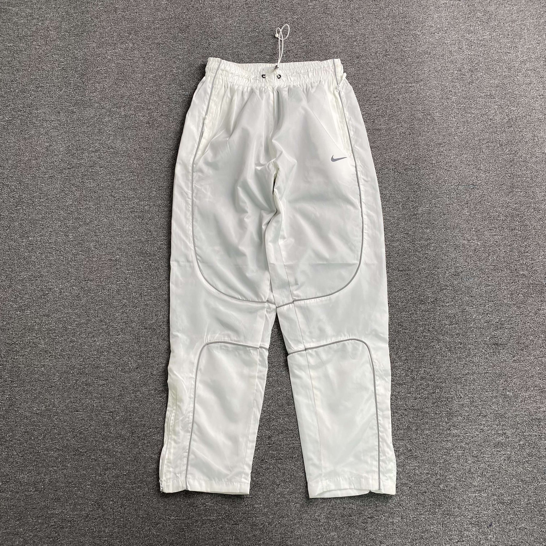 Conjunto Corteiz x Nike ( Branco )
