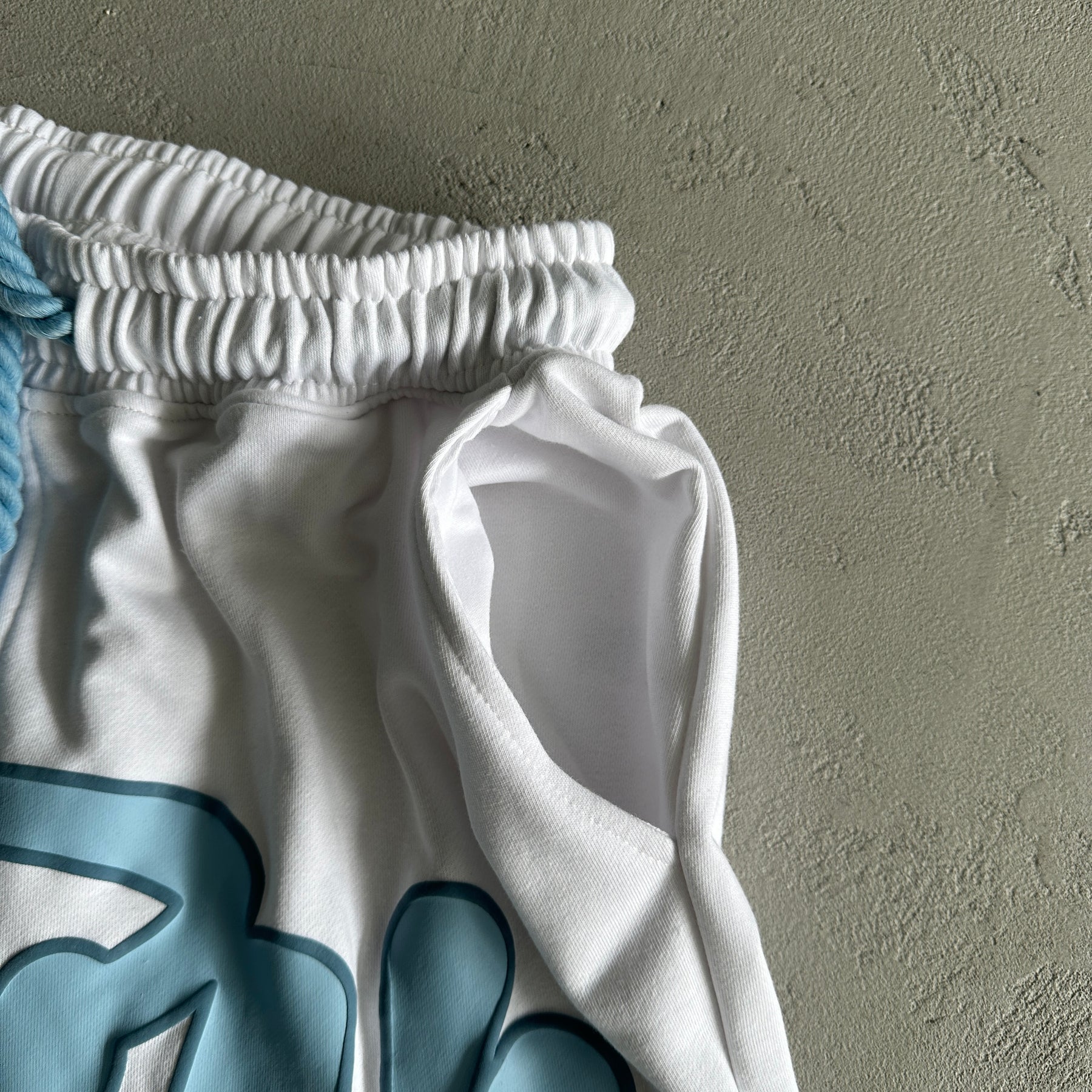 Conjunto Syna World Verão ( Branco e Azul )