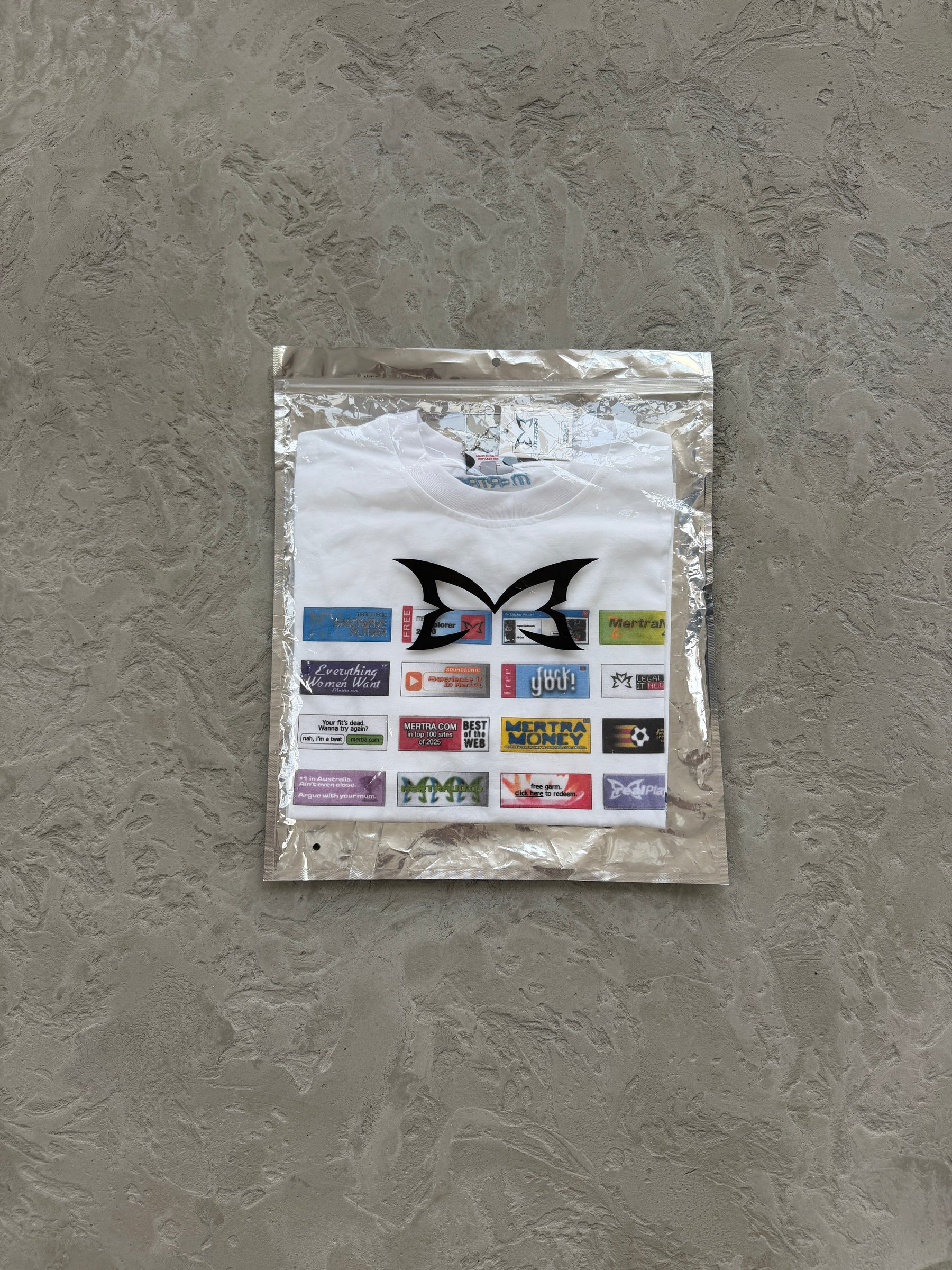 Camisa Mertra “Archive Banner”