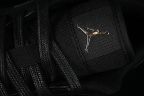 Air Jordan 1 Low “Black White Dark Smoke Grey”