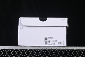 Nike mind 001 “Light Bone”