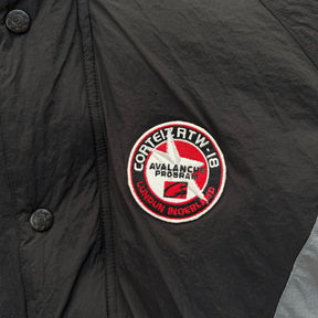 Casaco Corteiz “Avalanche Bolo Jacket