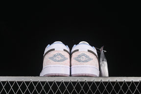 Air Jordan 1 Low "Light Soft Pink”