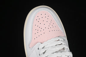 Air Jordan 1 Low “Strawberry Milkshake”