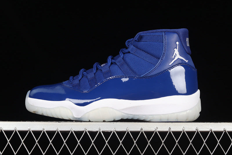 Air Jordan 11  “Midnight Navy”