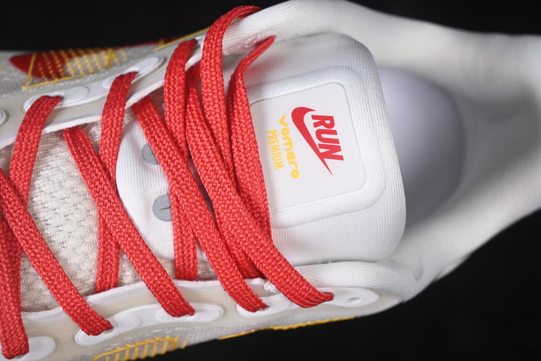 Nike Vomero “Stone”