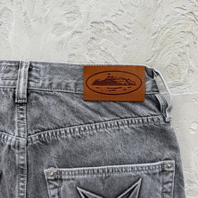 Calça Corteiz “Embossed C-Star DenimWork”