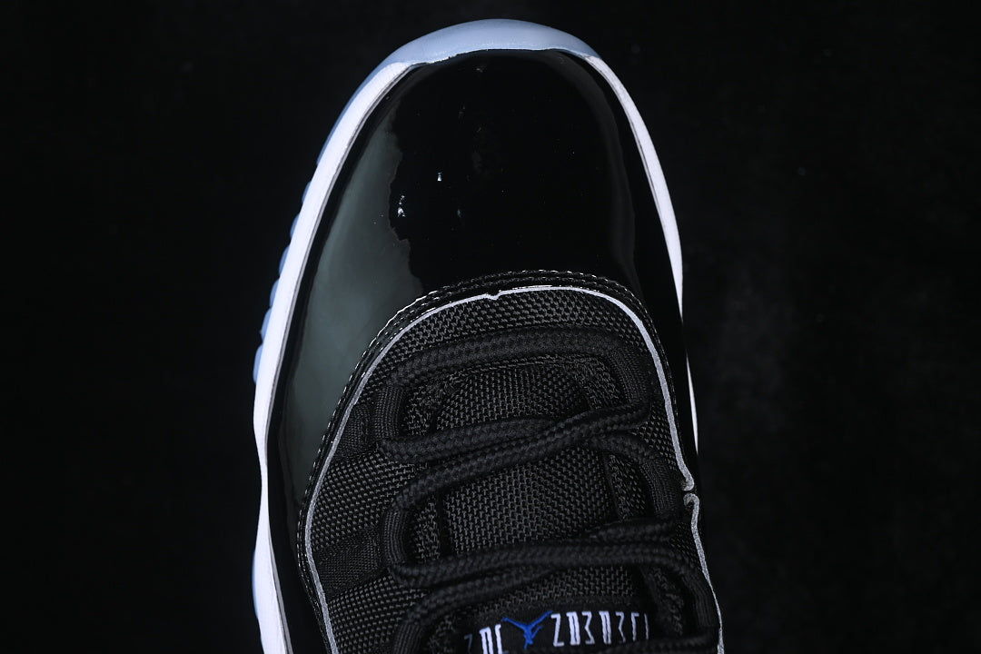 Air Jordan 11 “Space Jam”