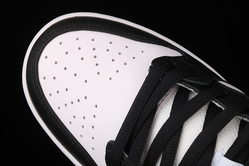 Dunk “Court Purple”