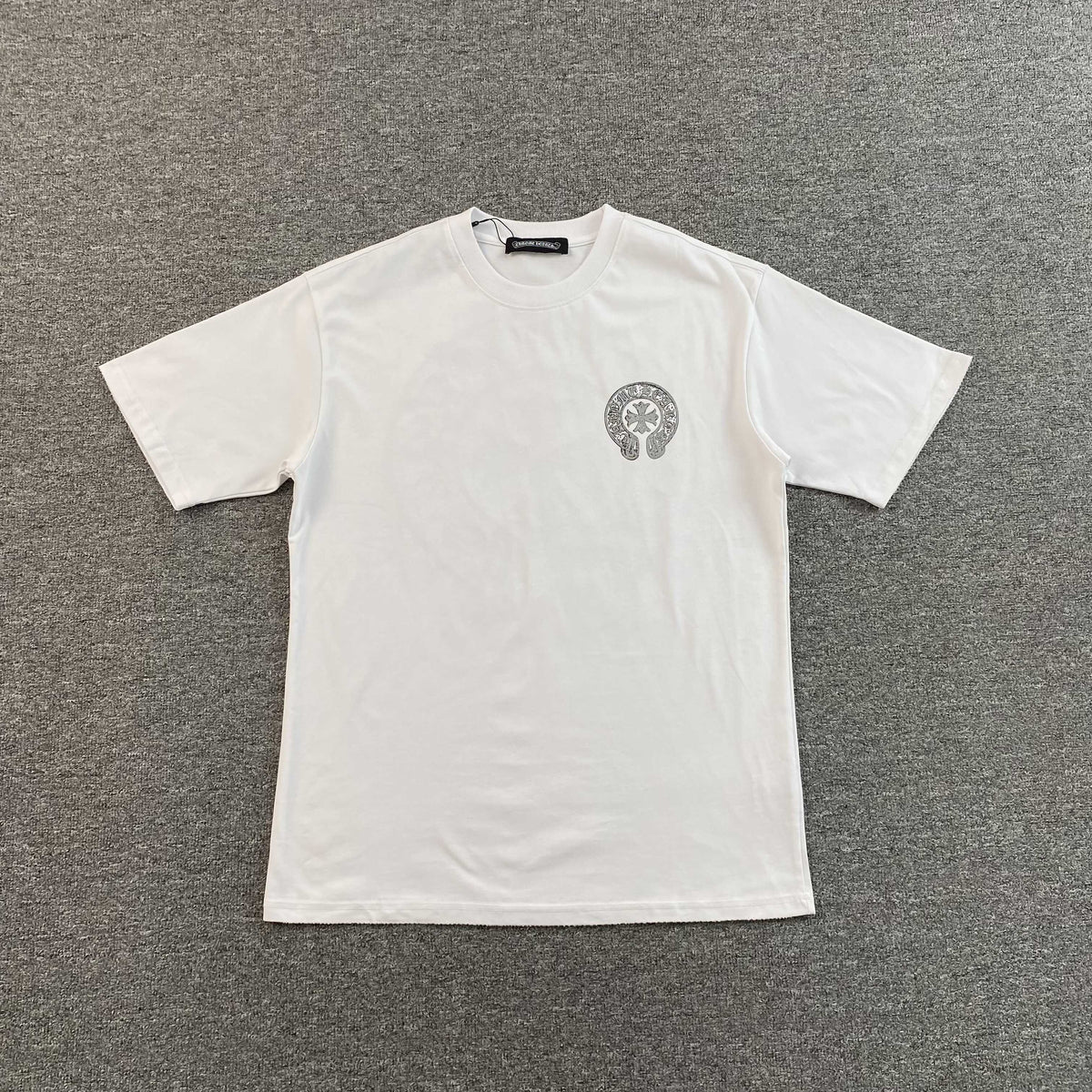 Camisa Chrome Hearts “Horseshoe Logo Pocket” ( Branca )