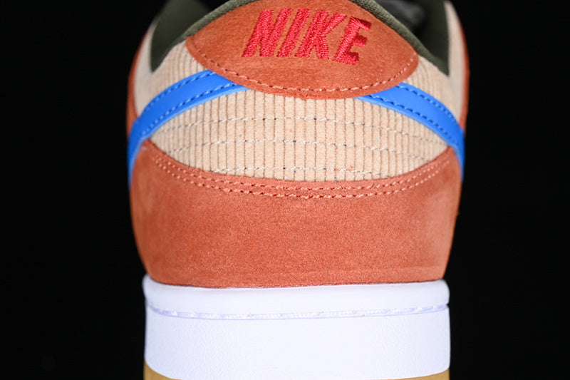 Dunk “Corduroy Dusty Peach”