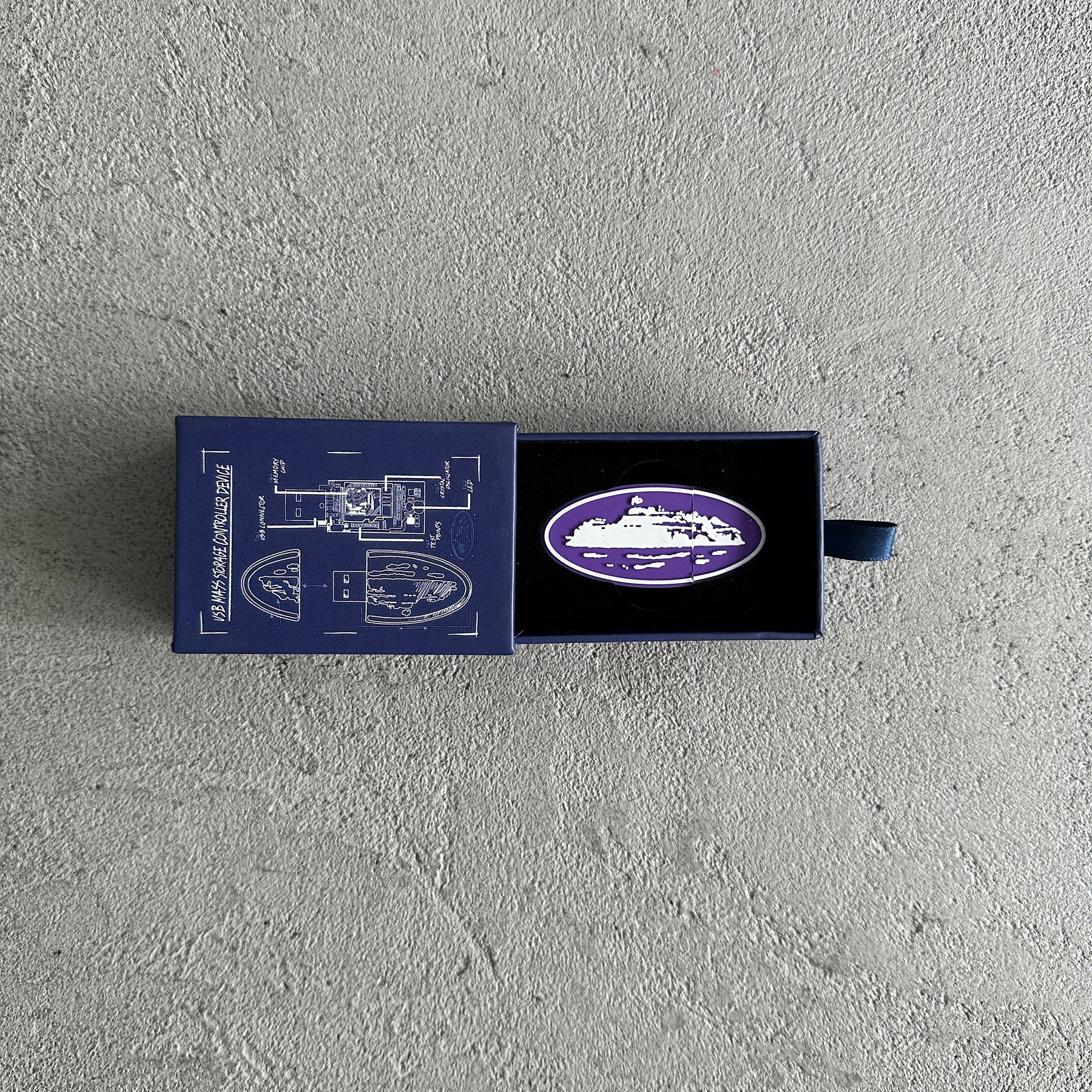 Pendrive Corteiz (32GB)