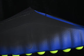 Nike mind 001 “Flyknit Hyper Royal”