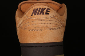Dunk “Wheat Mocha”