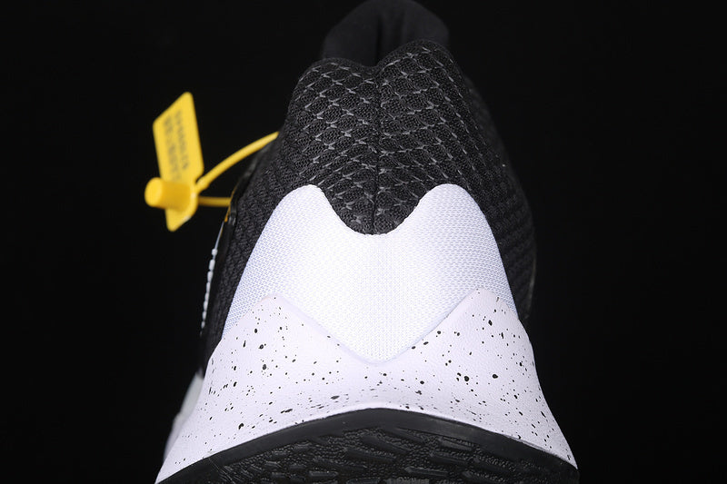 Nike Kyrie 2 Low “Anthracite White”