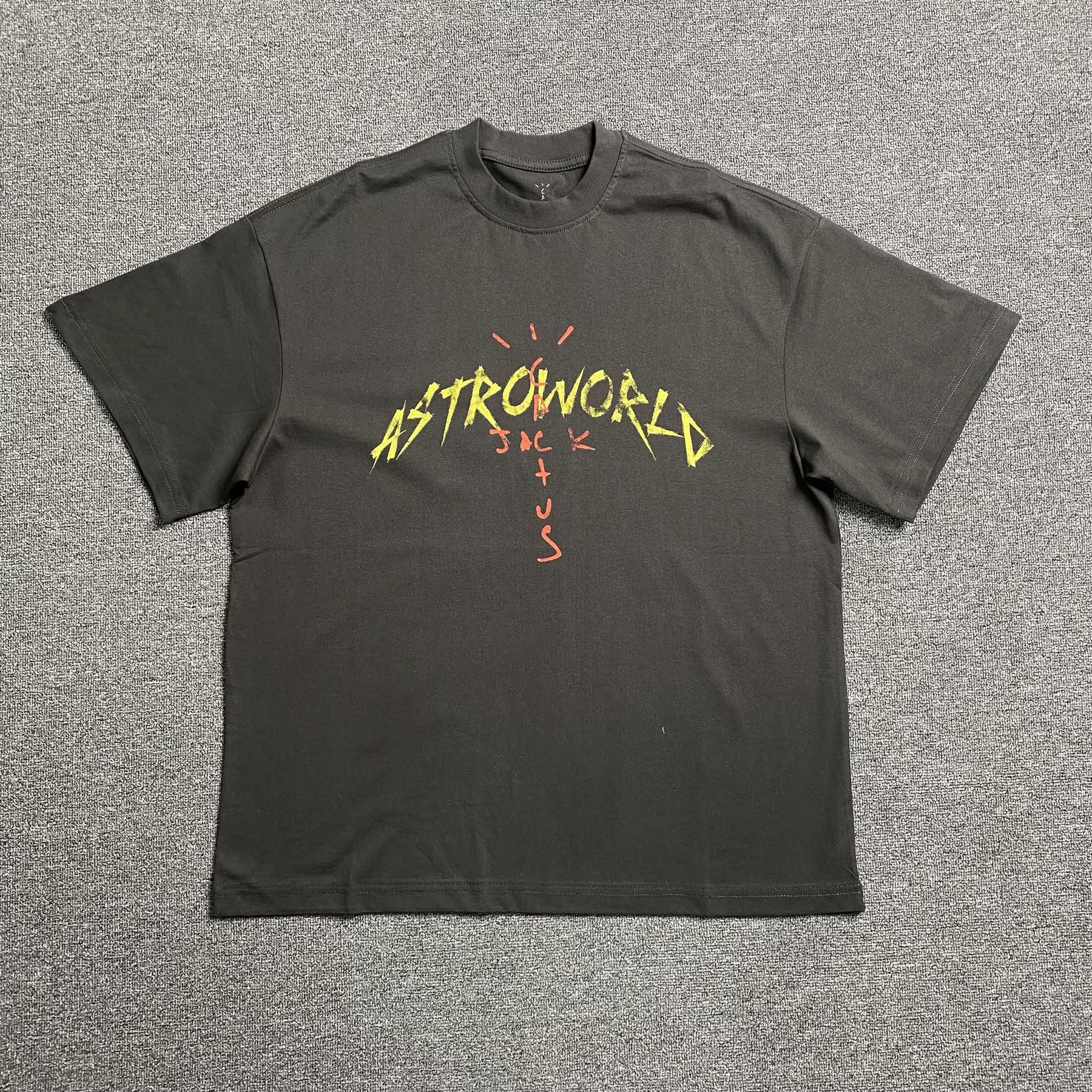 Camisa Cactus Jack “AstroWorld Tour” ( Cinza )