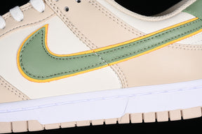 Dunk “Light Tan”