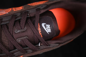 Nike Vomero x Renegade “Premium Brown Basalt Total Orange”