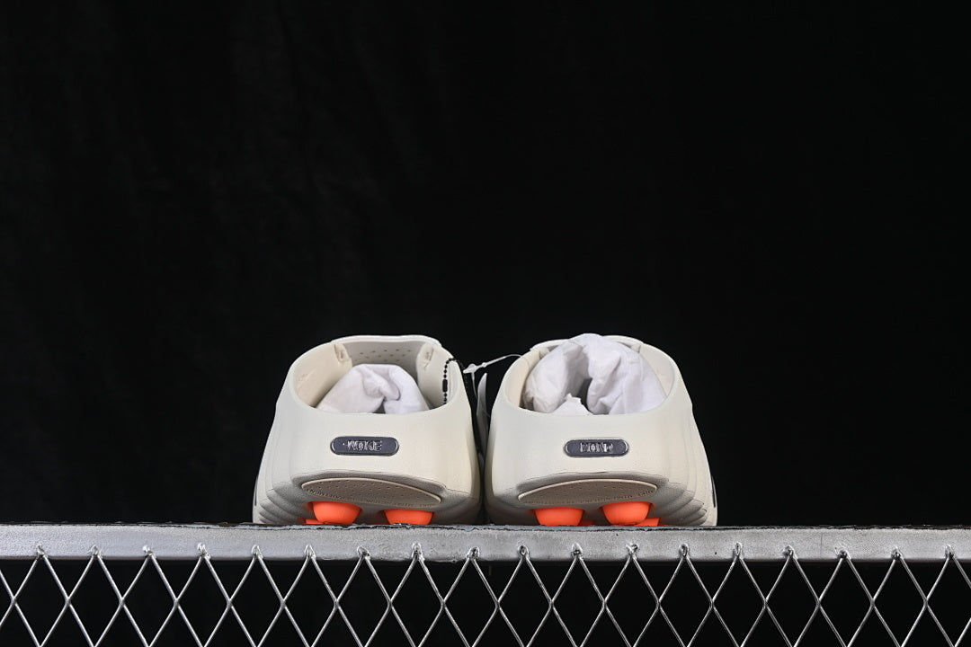 Nike mind 001 “Light Bone”