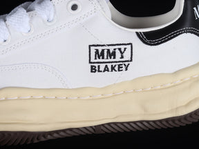 Mihara Yasuyu “Shell Head” ( Branco )