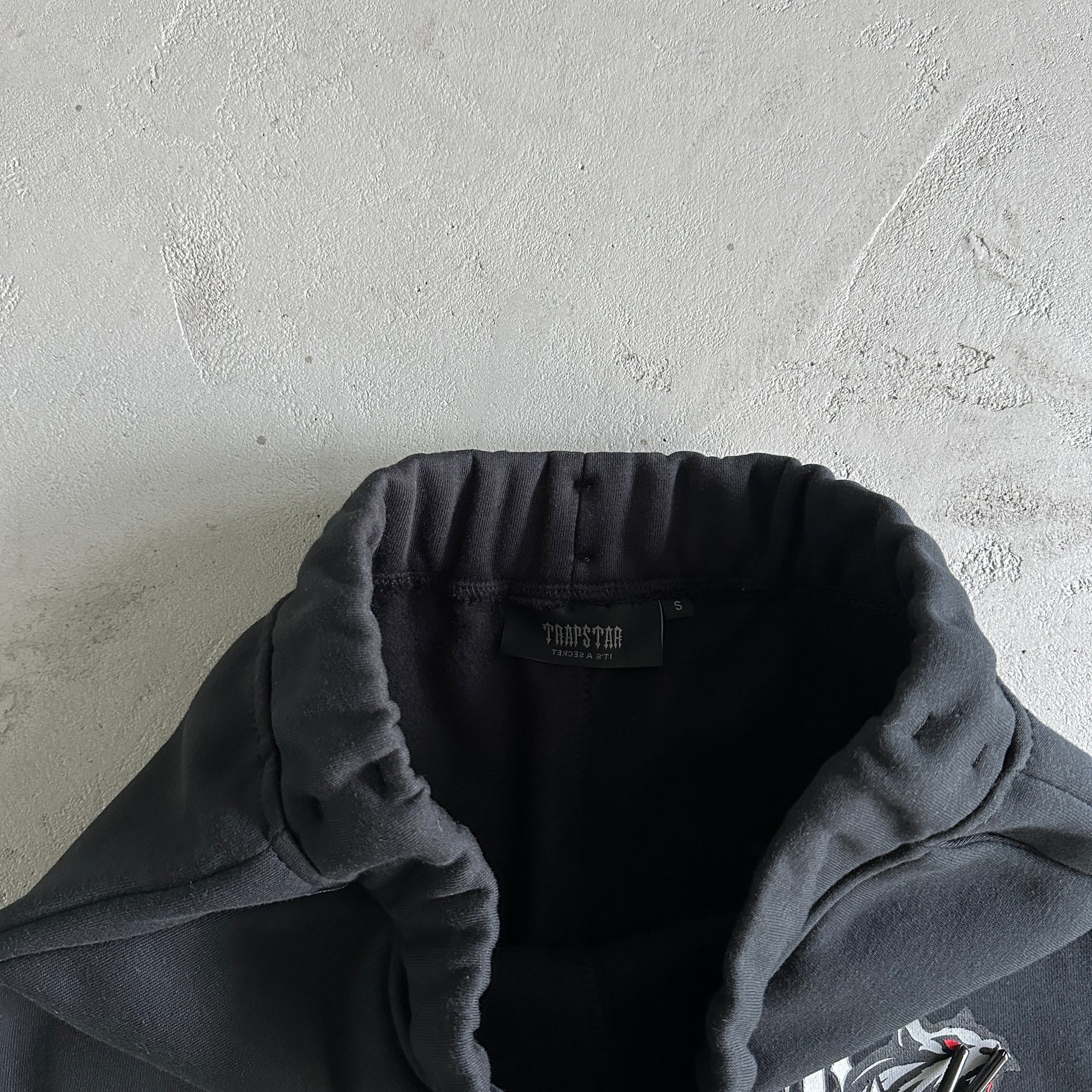 Conjunto Trapstar “Tsl Shooters Blooded”