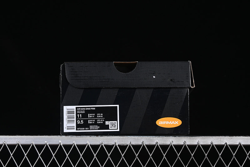 Air Max DN8 “Metallic Silver”