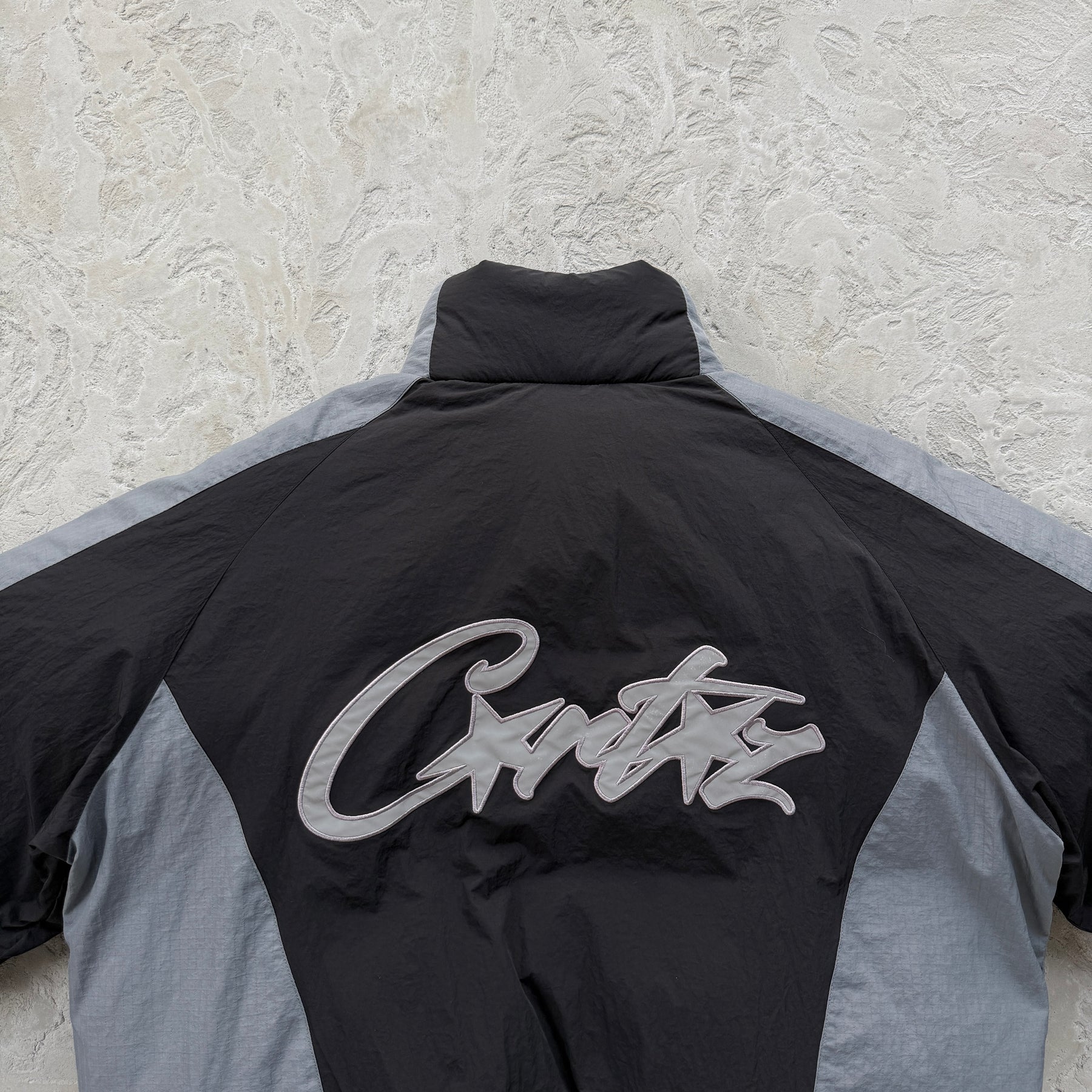 Casaco Corteiz “Avalanche Bolo Jacket