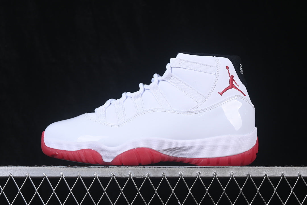 Air Jordan 11 “Varsity Red”